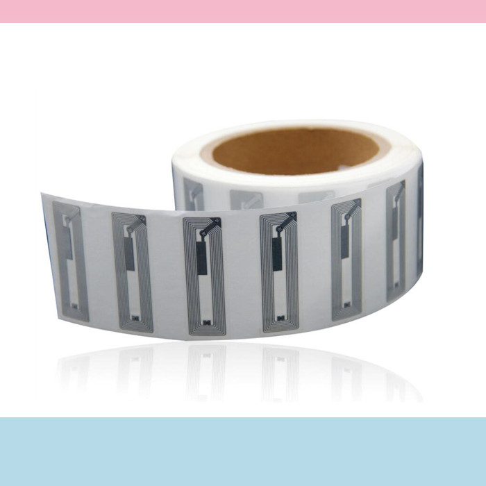 Long range RFID tag 